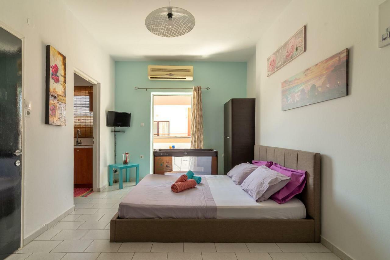 3Rd Floor Apartment Next To The Beachfront Iraklio Exteriér fotografie
