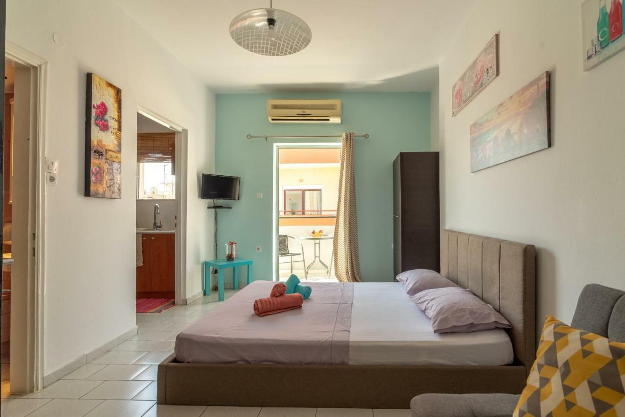 3Rd Floor Apartment Next To The Beachfront Iraklio Exteriér fotografie