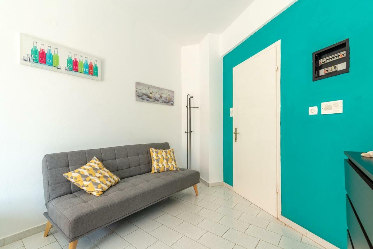 3Rd Floor Apartment Next To The Beachfront Iraklio Exteriér fotografie